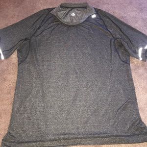 Men’s Lululemon workout shirt
